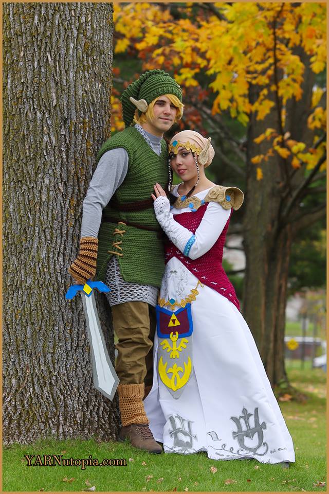 Happy Halloween from Link and Zelda!