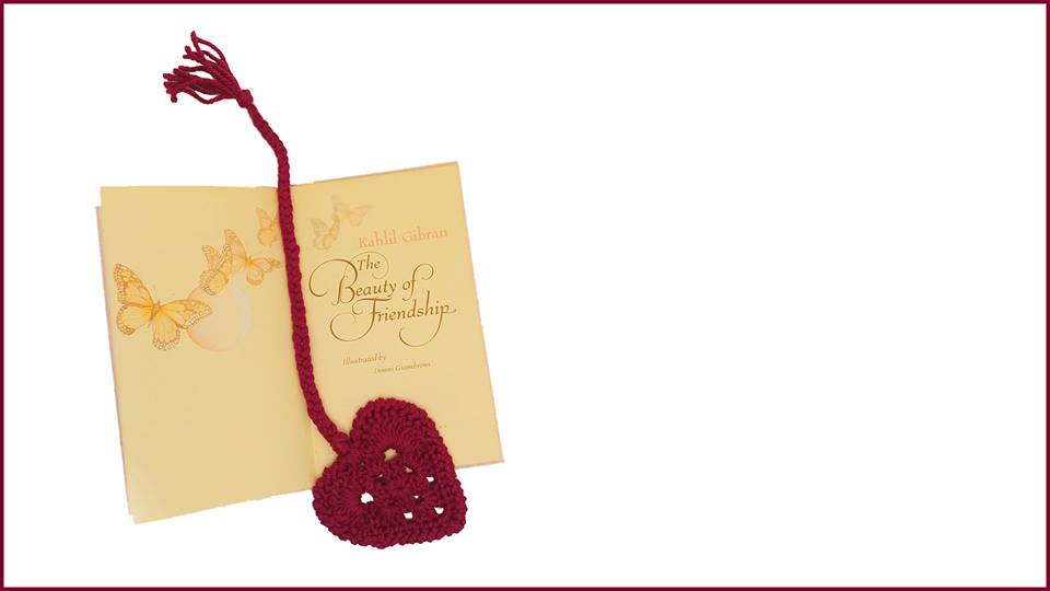 Crochet Tutorial: Heart Bookmark