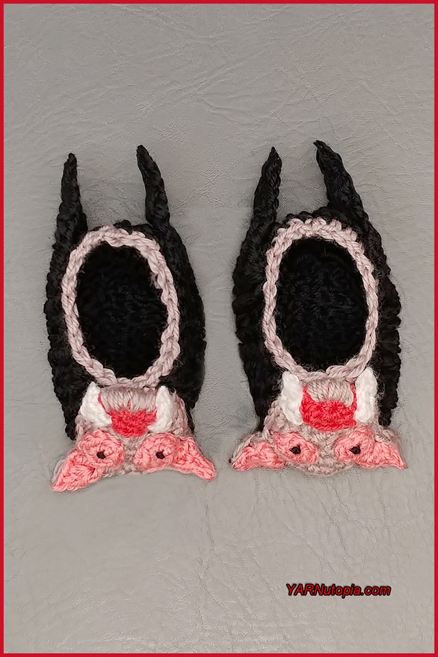 How to Crochet Tutorial: Vampire Bat Baby Booties
