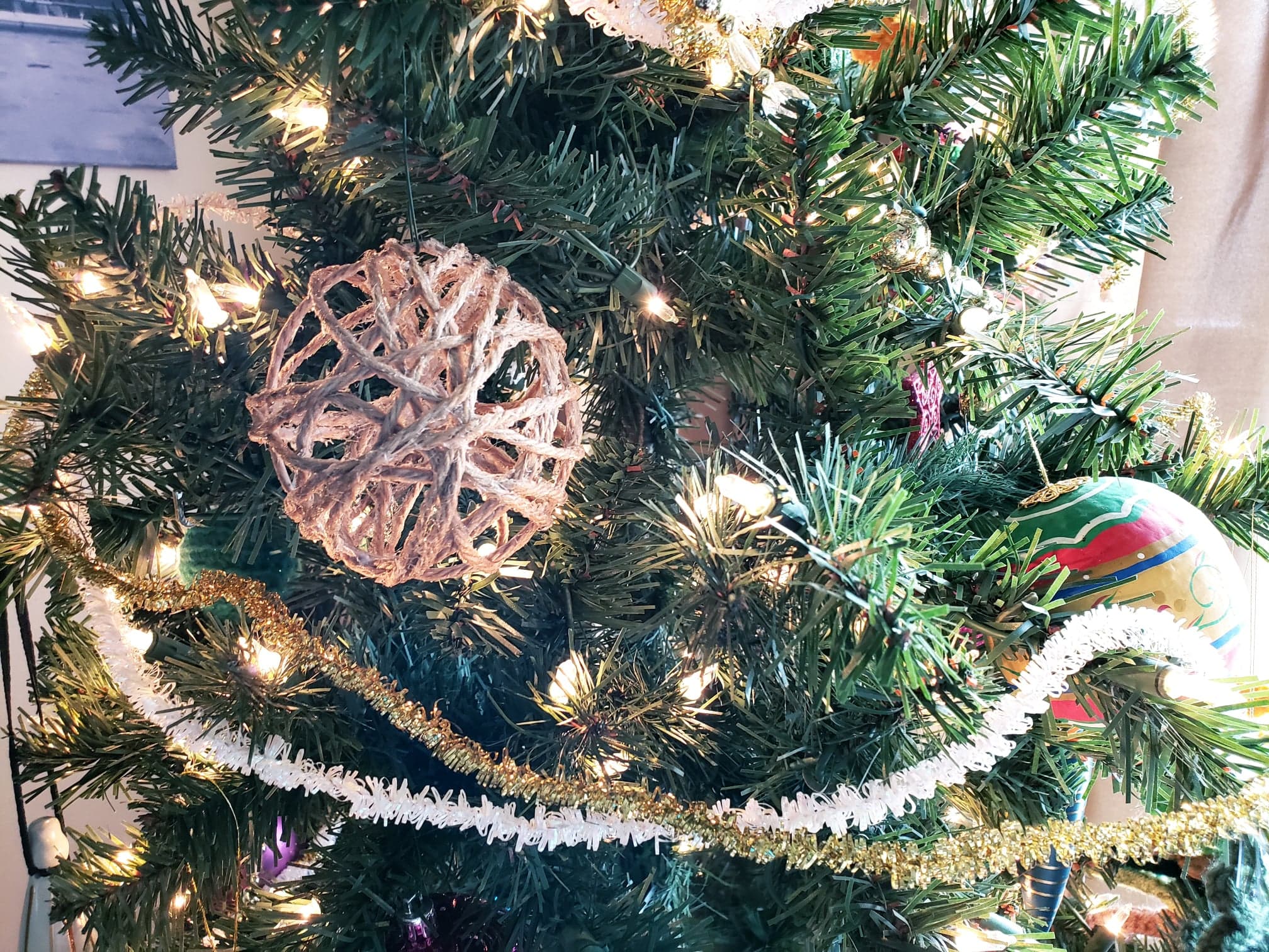 12 Days of Christmas: Rustic Holiday Decoration – Step by Step Photo Tutorial