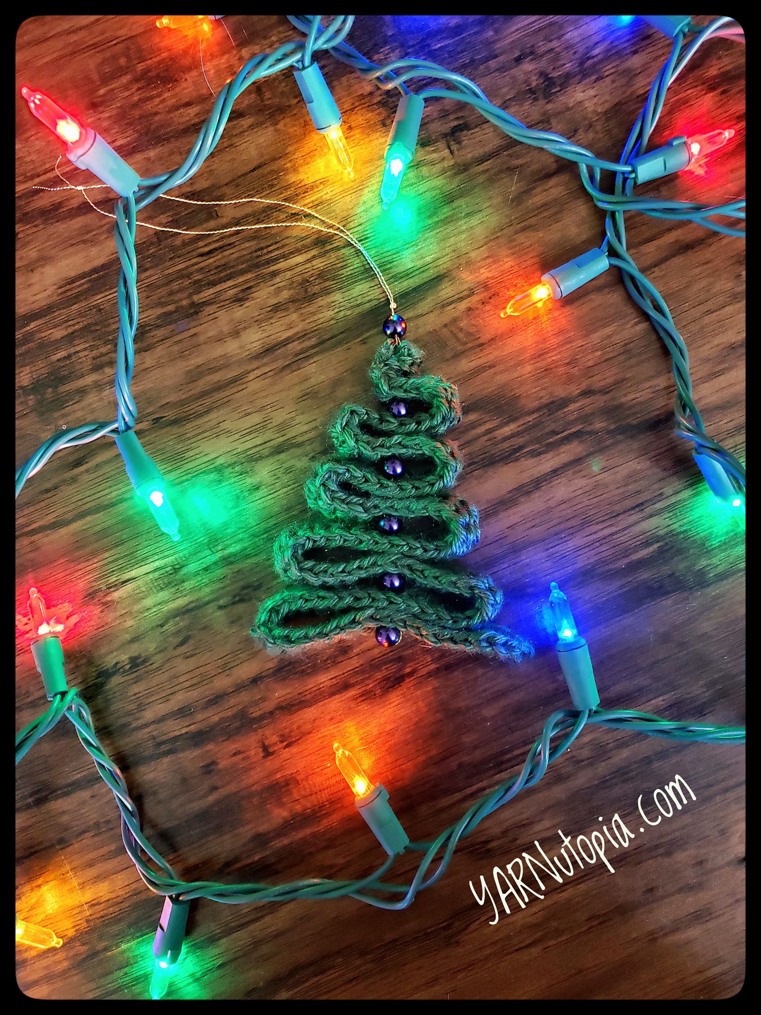 12 Days of Christmas: Winding Ribbon Tree Ornament – Photo Tutorial