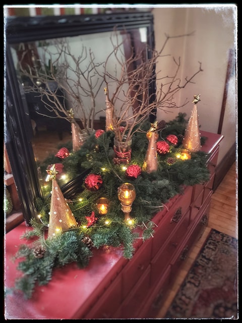 St. Jude’s & Dollar General Holiday Decorating Challenge Collab