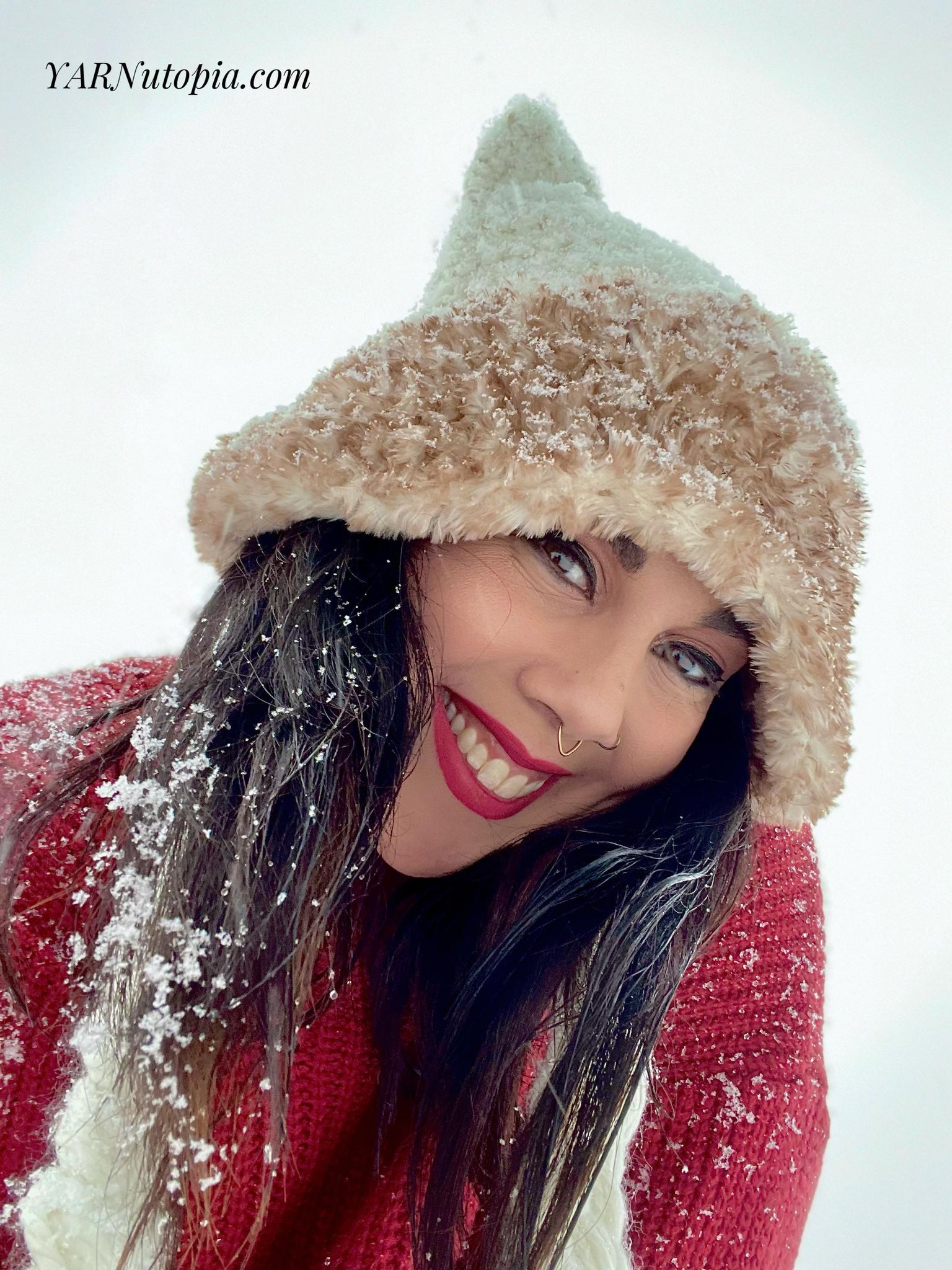 FREE Written Crochet Pattern: Winter Cat Hat