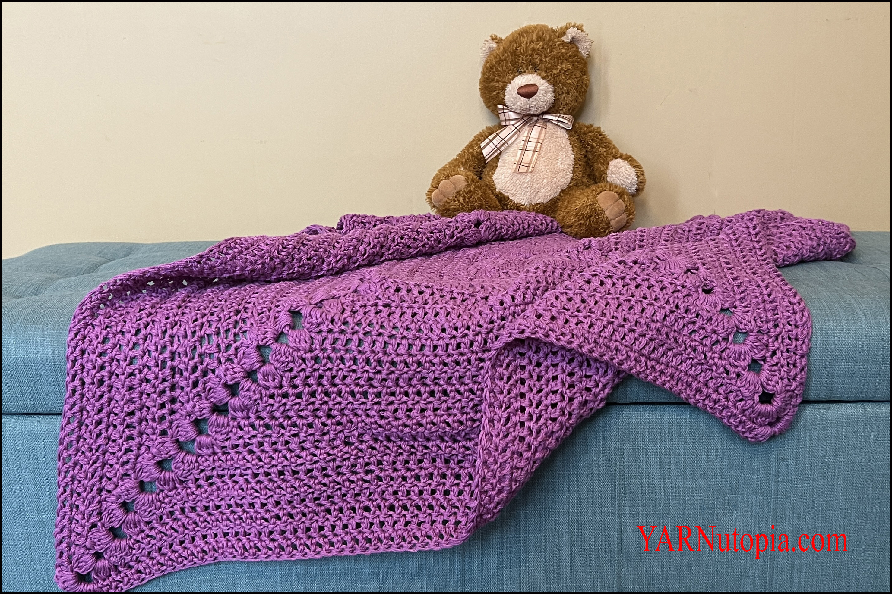 FREE Written Crochet Pattern: Snuggle Me Up Baby Blanket